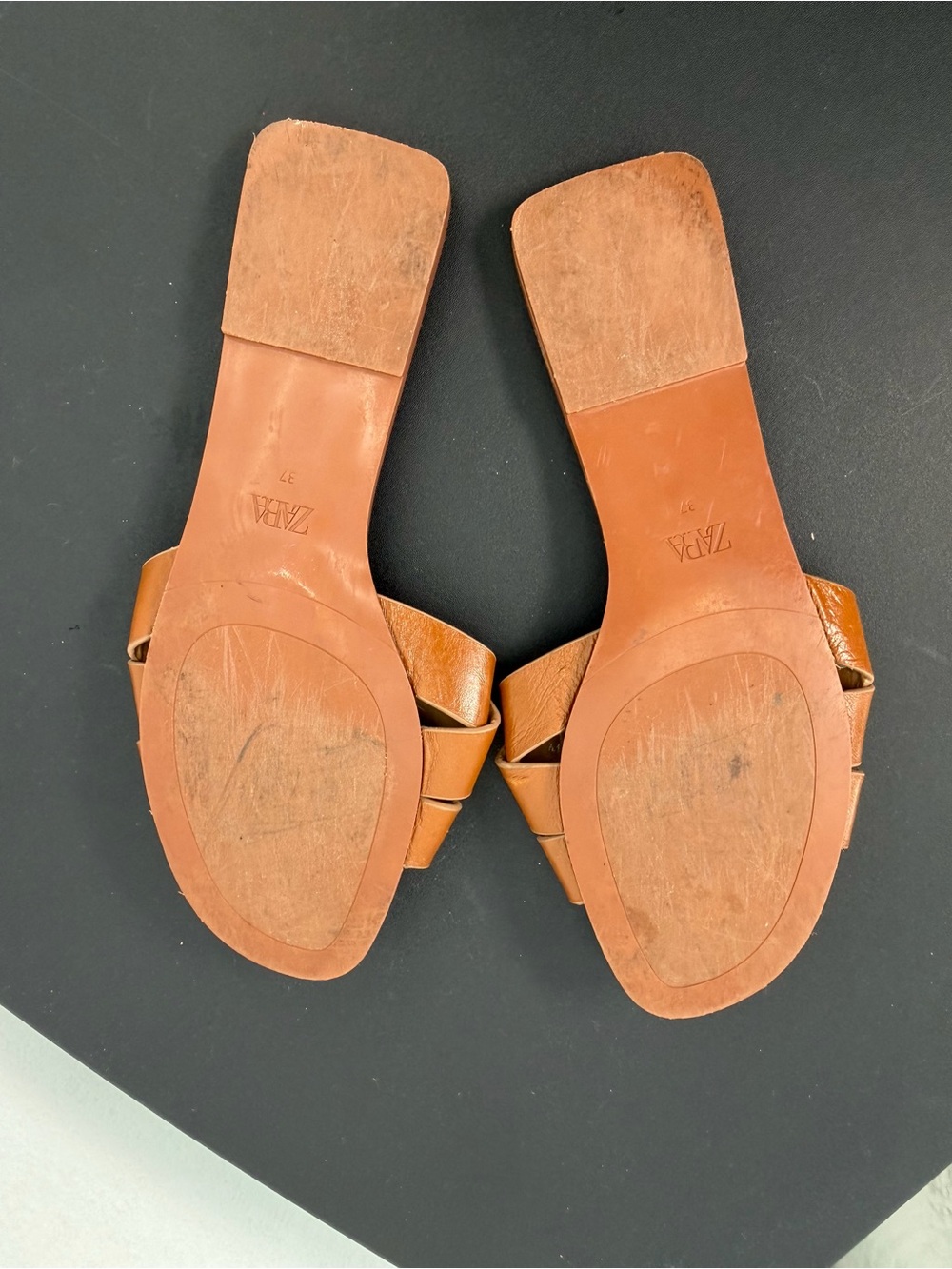 Zara Women’s Cognac Crossed Woven Leather Flat Slide Sandals - Picture 2 of 3